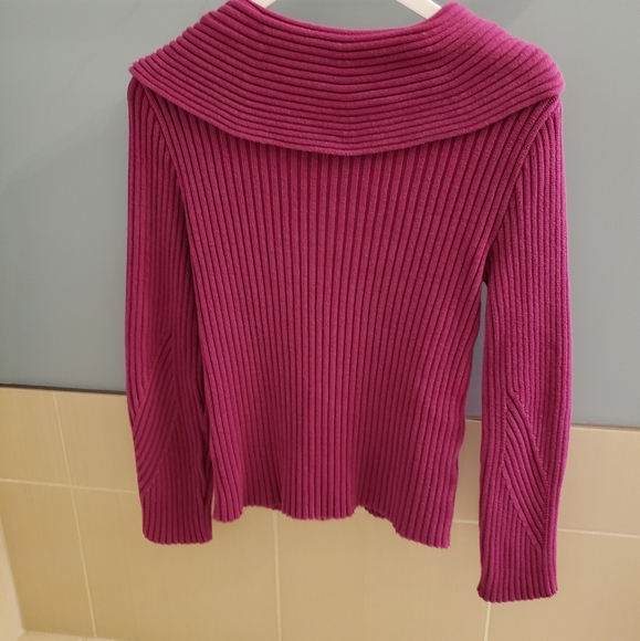 Parkhurst knit sweater - Picture 4 of 12